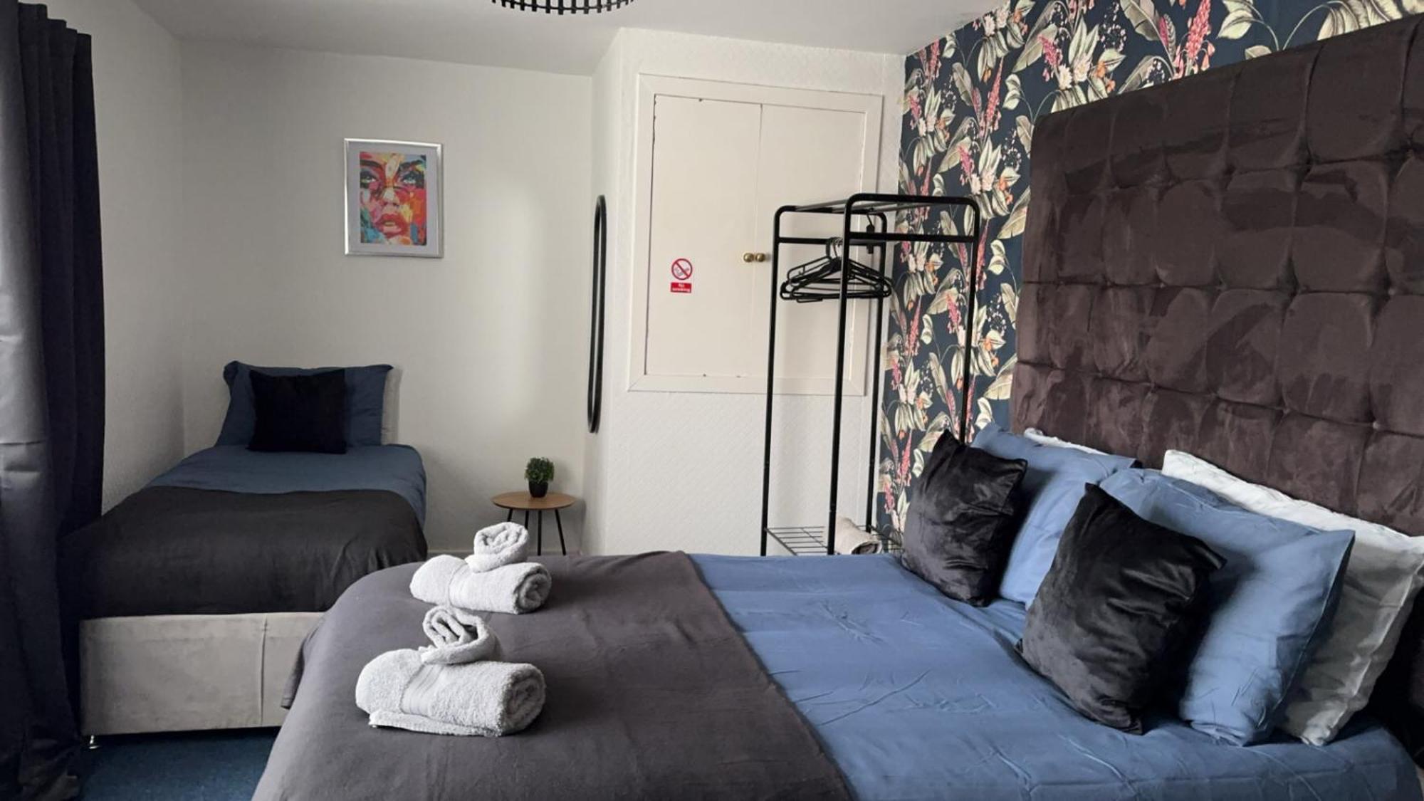 Ferienwohnung Crown Street Getaway Ayr Exterior foto